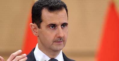 Asad felicita al ejército un día después de la represión
