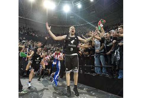 El Madrid de basket se cae escaleras abajo