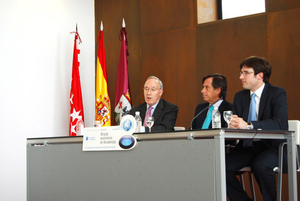 Presentada la Brújula Económica del año 2010