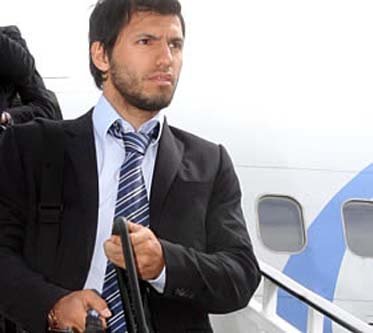 Agüero está en Manchester para firmar por el City