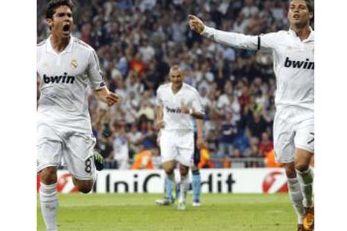 Un Madrid al ataque ante un Barça de gala