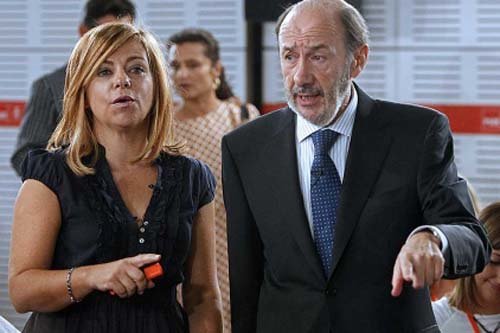 El PSOE ve "grave" su división por la reforma constitucional
