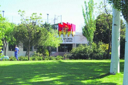 La Policía Local regulará el aparcamiento en las rotondas