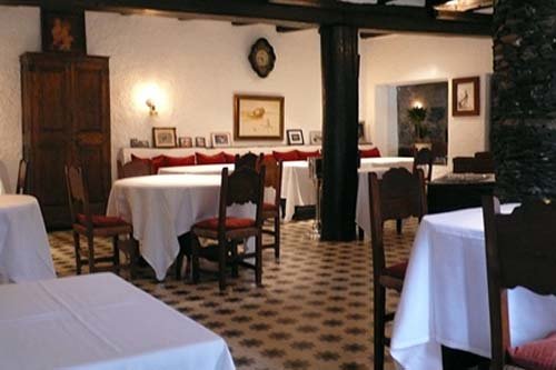 Roban en los prestigiosos restaurantes de Arzak y Subijana