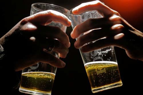 El exceso de alcohol es igual a peor alimentación