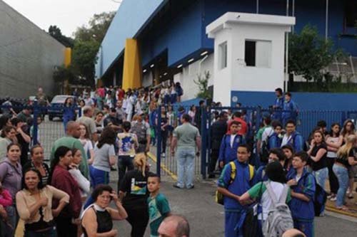 Un niño de 10 años dispara a su profesora y se suicida
