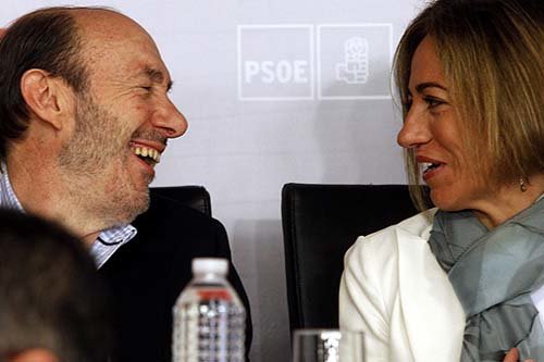 Rubalcaba y Chacón se postulan como candidatos