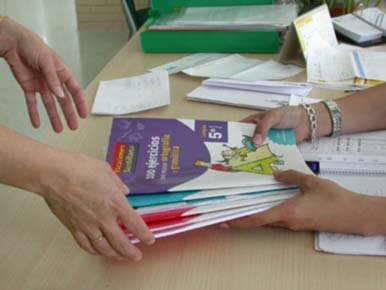 El ayuntamiento ayuda a las familias que sufren el paro
