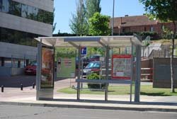 Nuevas paradas de autobús en Arroyo de La Vega