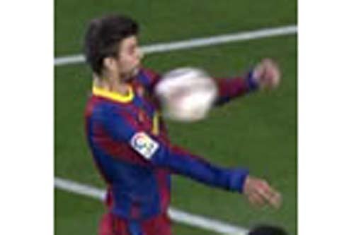 El villarato aúpa al Barça y remata al Madrid
