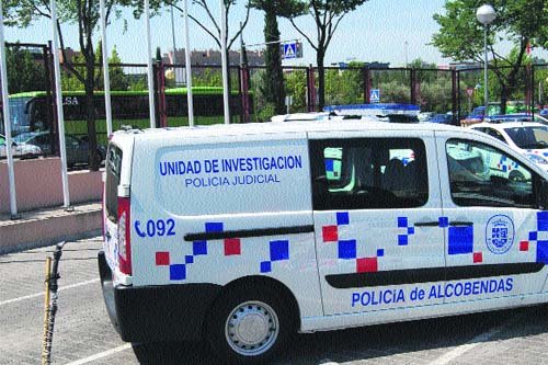 Capturados por robar en el interior de vehículos