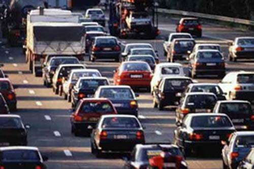 La velocidad máxima en vías de sentido único será de 30 km/h