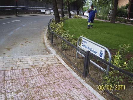 Nuevas vallas en la Plaza de La Moraleja