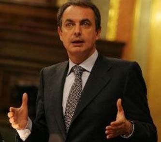 Zapatero reclama a las CCAA que "cumplan su responsabilidad"