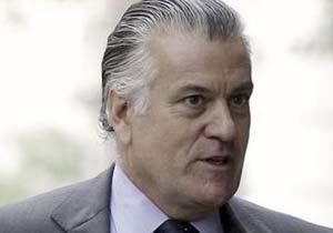 Otra vez en el disparadero por Bárcenas y “su” finca “La Moraleja”