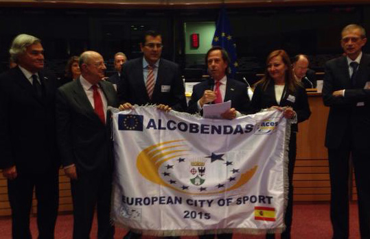 Bandera de 'Ciudad del Deporte 2015'