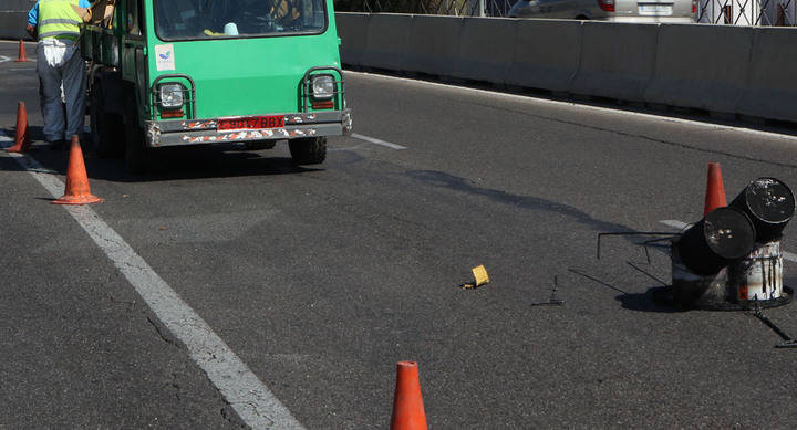 Sello de grietas en las calles de las Urbanizaciones