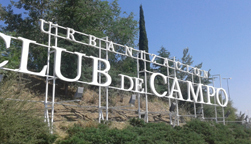 Arreglado el cartel del Club de Campo