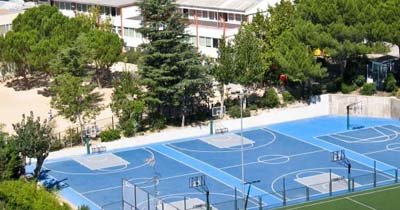 Clinic de fútbol y basket en el Liceo Europeo