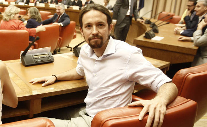 El País carga contra las propuestas de Podemos