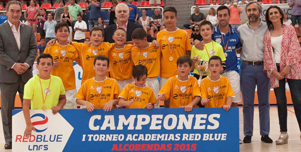Imagen del ganador del torneo celebrado en el municipio de Alcobendas los días 26,27 y 28 de junio. 