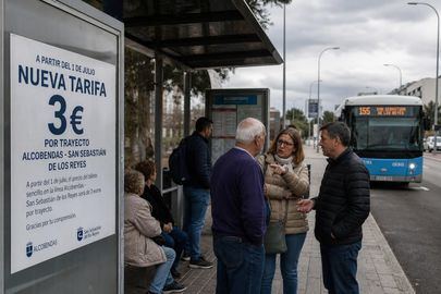 ¿Por qué cuesta 3 euros el autobús entre Alcobendas y Sanse? Reclaman volver al billete de 1,50 €