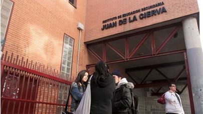 La Comunidad solicita la vuelta a clase "obligatoria" de los alumnos de 4º de ESO y 2º de Bachillerato