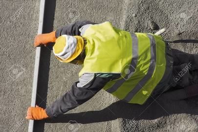 Obras en calle Azalea