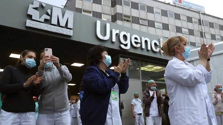 La Comunidad de Madrid registra 46 fallecidos diarios con COVID y cae el número de infectados a 116 nuevos contagios