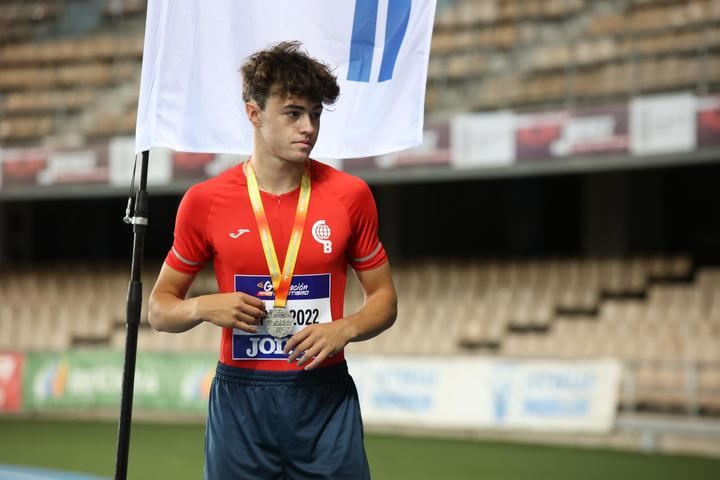 Astor Snaider vuela hacia el Europeo de Atletismo Sub-18