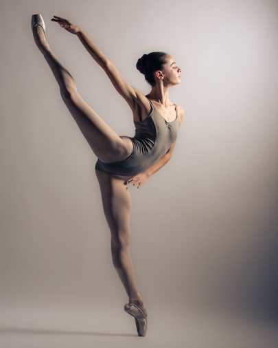 La alcobencense Claudia Ávalos, elegida por la “Royal Ballet School” de Londres