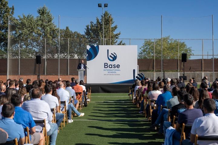 El colegio Base inaugura el curso con mejoras y nueva imagen