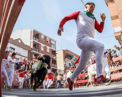 Rapidísimo y limpio el cuarto encierro en el día grande de Sanse