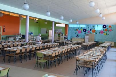 Sanse destina 300.000 euros a becas de comedor