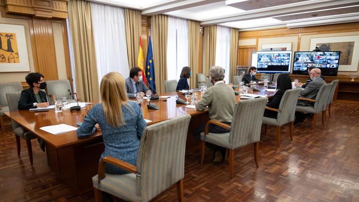 La Comunidad de Madrid rechaza las restricciones de Sanidad