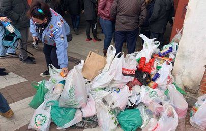 Las capeas solidarias recogen 5.000Kg de alimentos