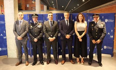 Homenaje a la entrega y sacrificio de la Policía Local de Sanse