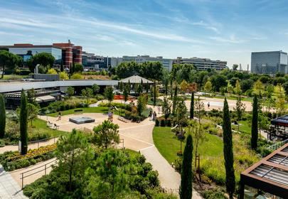 Música en directo y actividades en el Jardín de Moraleja Green