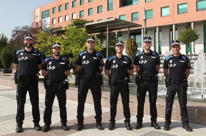 La Policía Local felicita el cumpleaños a los niños confinados en Alcobendas