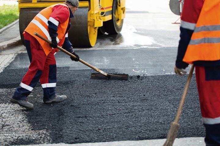 La Operación Asfalto llega al Distrito Urbanizaciones