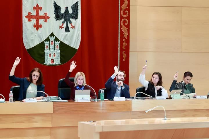 El Ayuntamiento de Alcobendas aprueba las Ordenanzas Fiscales para 2025 con contención fiscal