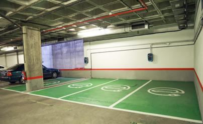 Alcobendas instala puntos de recarga para 85 vehículos eléctricos municipales