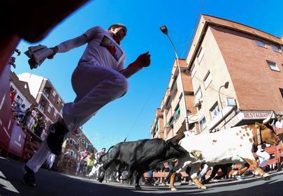 Buenas carreras en un quinto encierro vistoso y emocionante