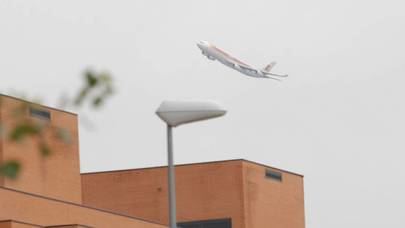 Sanse planteará a AENA y ENAIRE una solución al ruido de los aviones