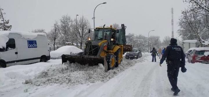 Previsión de acopio de sal ante eventuales nevadas en Sanse