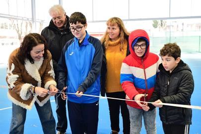 El colegio Nuestra Señora de Valvanera de Sanse ya tiene su pista cubierta