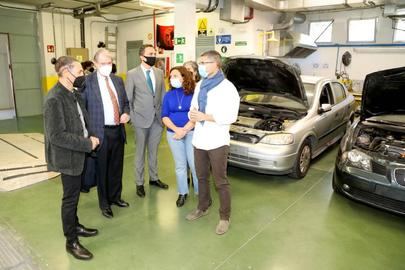 Javier Luengo visita el Centro de Servicios Sociales de Alcobendas