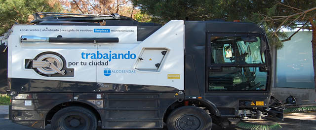 Imagen de un camión de Alcobendas encargado de las labores que va a vigilar Ynipsa