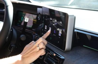 Alcobendas lanza el primer servicio de aparcamiento urbano conectado en España