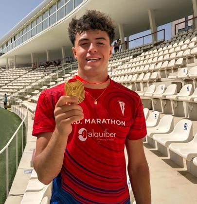 Astor Snaider, vecino de Alcobendas y con solo 19 años, conquista el Campeonato de Madrid de triple salto